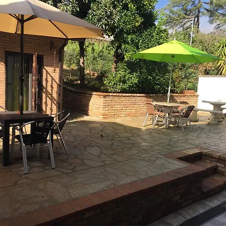 Casa Dolce Luna 3* Κοσέντζα